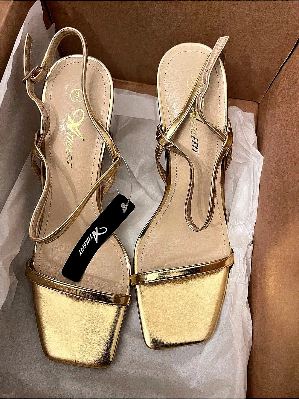 Women's Block Heel Strappy Sandals Size: 9